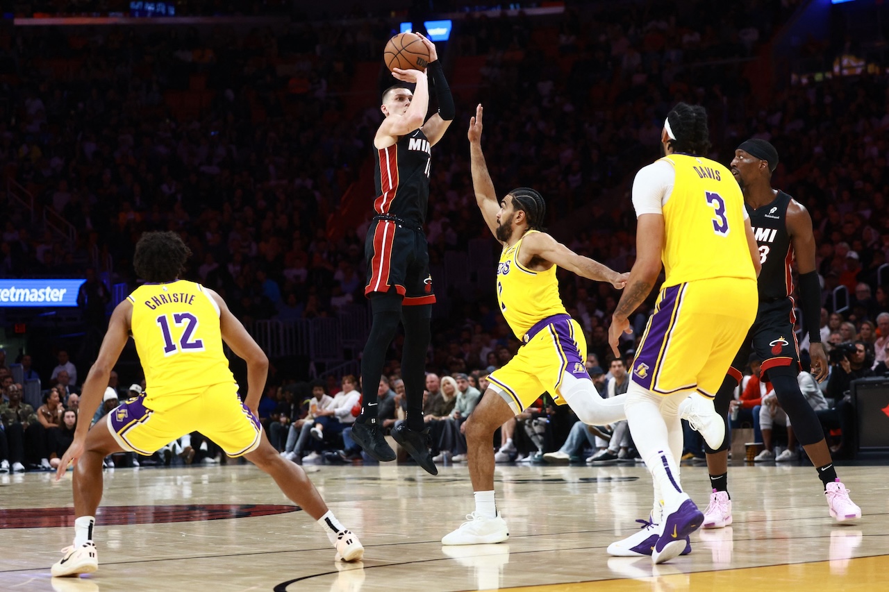 Tyler Herro of the Miami Heat shoots a three-point basket against the Los Angeles Lakers during the second half of an NBA game at Kaseya Center on Dec. 4, 2024 in Miami, Florida. (AFP)
