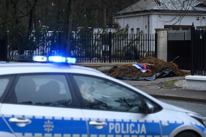 Russia on Thursday ordered the Polish consulate in Saint Petersburg to close in retaliation for the Poland shutting the Russian consulate in the Polish city of Poznan, the foreign ministry said. (AFP/File)
