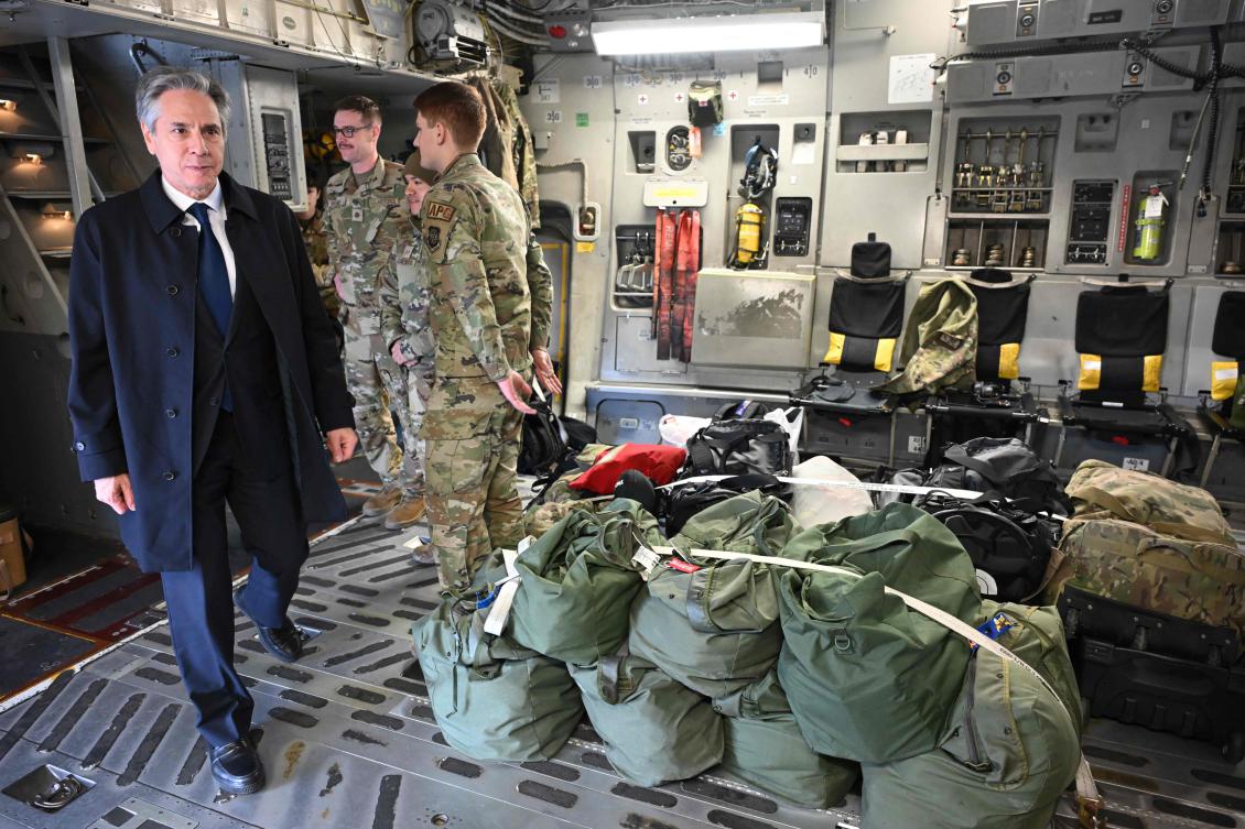 US Secretary of State Antony Blinken boards a US Air Force aircraft after his meetings in the Turkish capital Ankara on Dec. 13, 2024. (AFP)