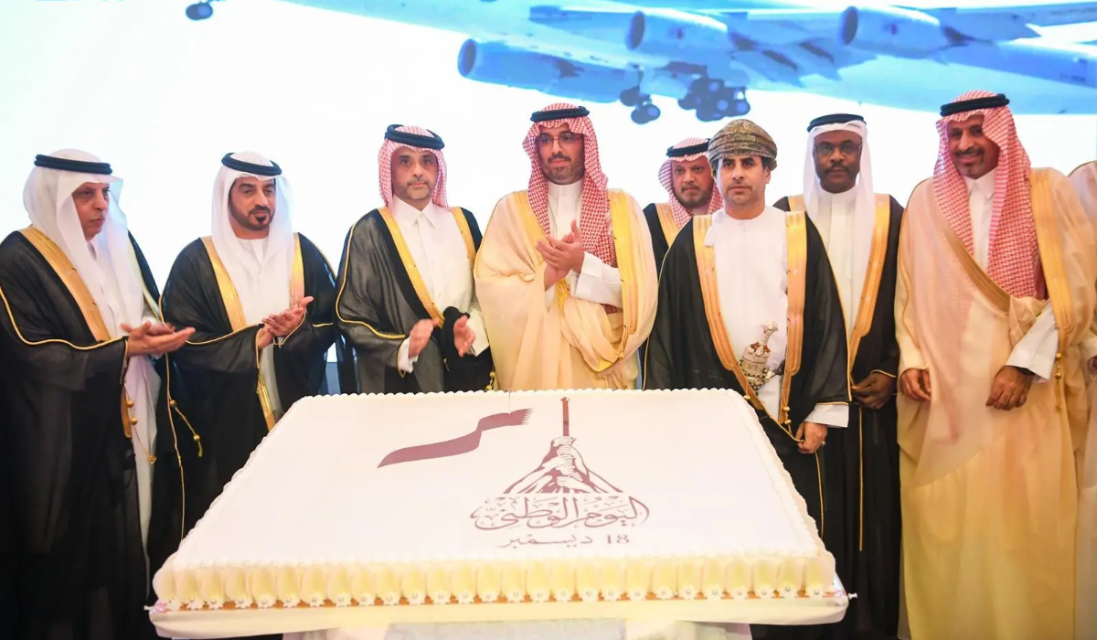 Governator of Jeddah Prince Saud bin Abdullah bin Jalawi attends Qatar's National Day celebration. (SPA)