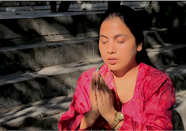 Pooja Sharma, the founder of Bright the Soul Foundation, performs funeral prayers in New Delhi, Dec. 15, 2024. (Pooja Sharma)
