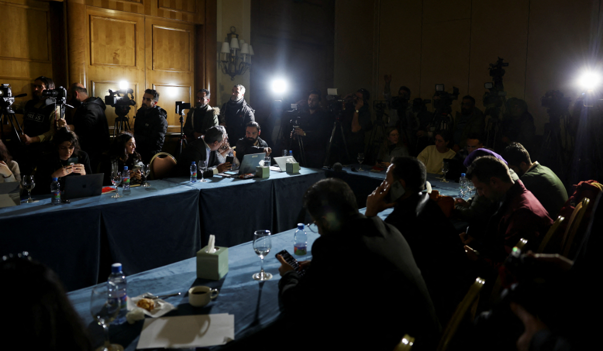 New Syrian leaders say they want to contribute to ‘regional peace’