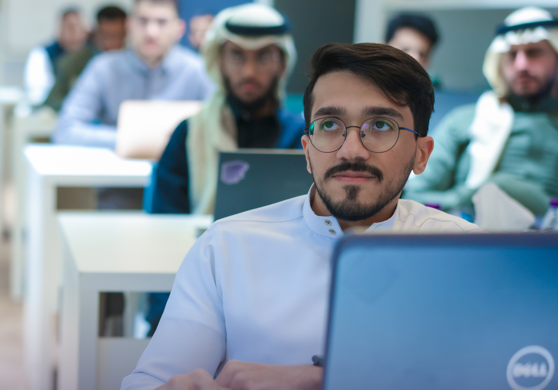The program aims to produce skilled national talent for managing advanced data centers across various sectors. (X:@TuwaiqAcademy)
