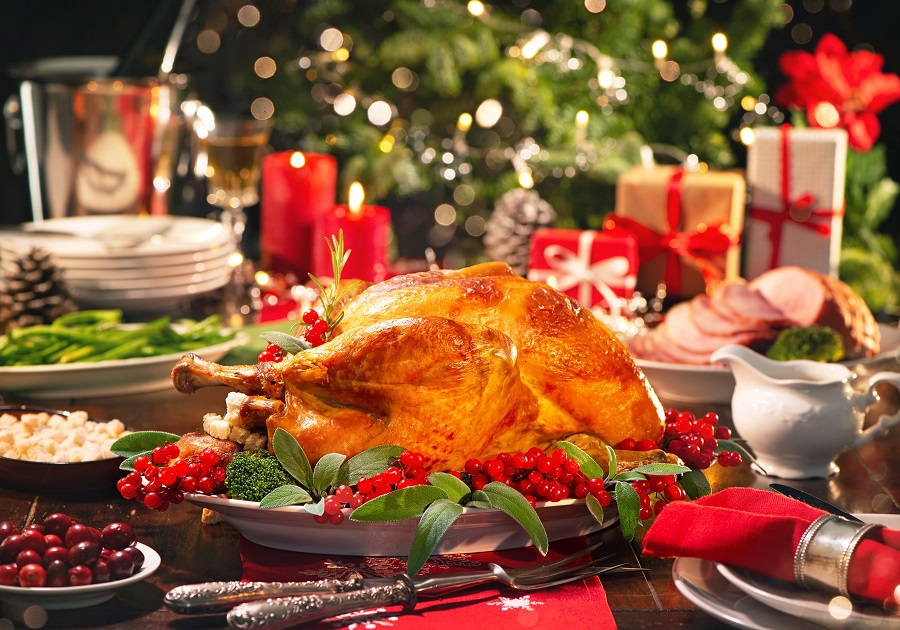 From Riyadh to AlUla, several restaurants are offering festive meals on Dec. 25. (Shutterstock)