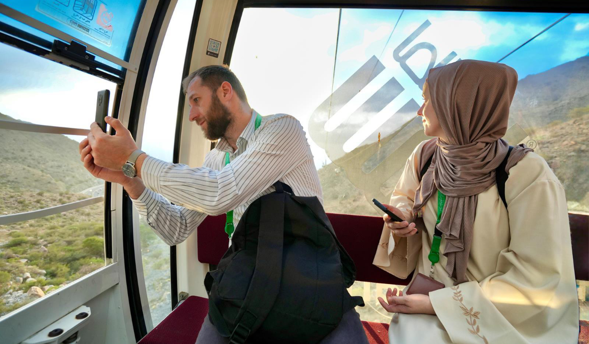 The group, comprising 250 European pilgrims, participated in various cultural and entertainment activities. (SPA)