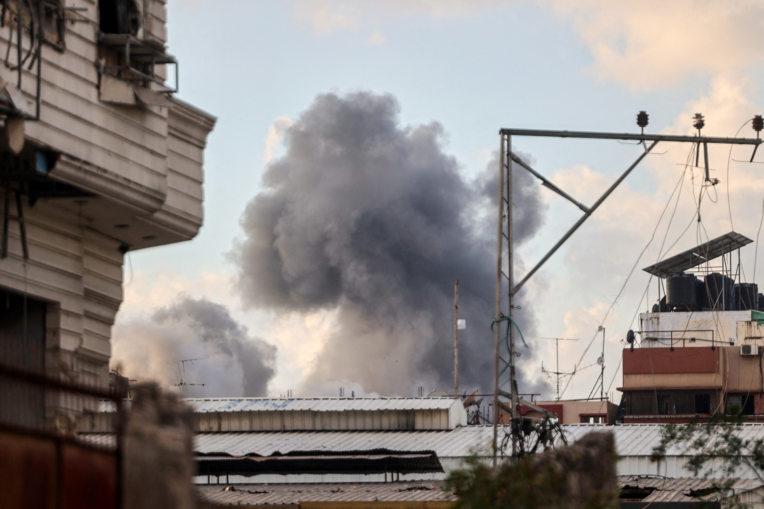Smoke billows after an Israeli strike in Gaza City. December 03, 2024 (File/AFP)