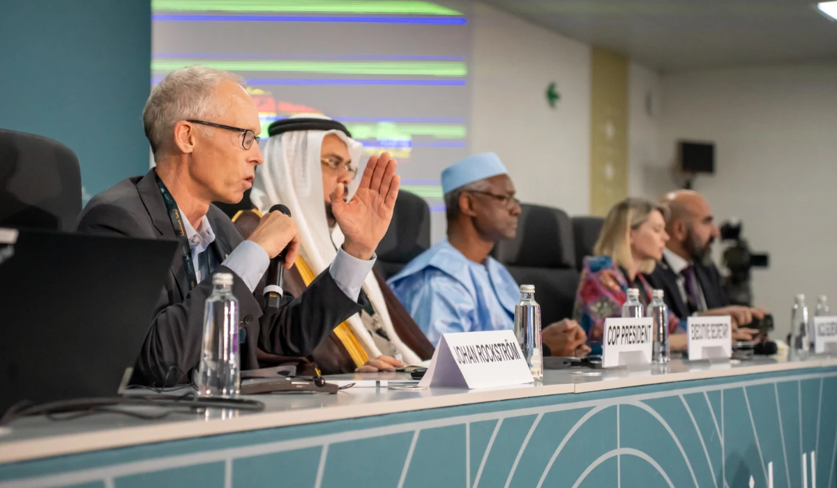 Osama Faqeeha, Saudi deputy minister for environment, along with UNCCD officials and other experts during a press conference on the first day of COP 16 in Riyadh. (AN photo by Huda Bashatah)