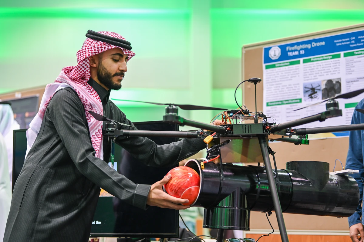 The event emphasized interdisciplinary teamwork, with awards given to standout projects showcasing innovative solutions to industry problems. (Supplied)