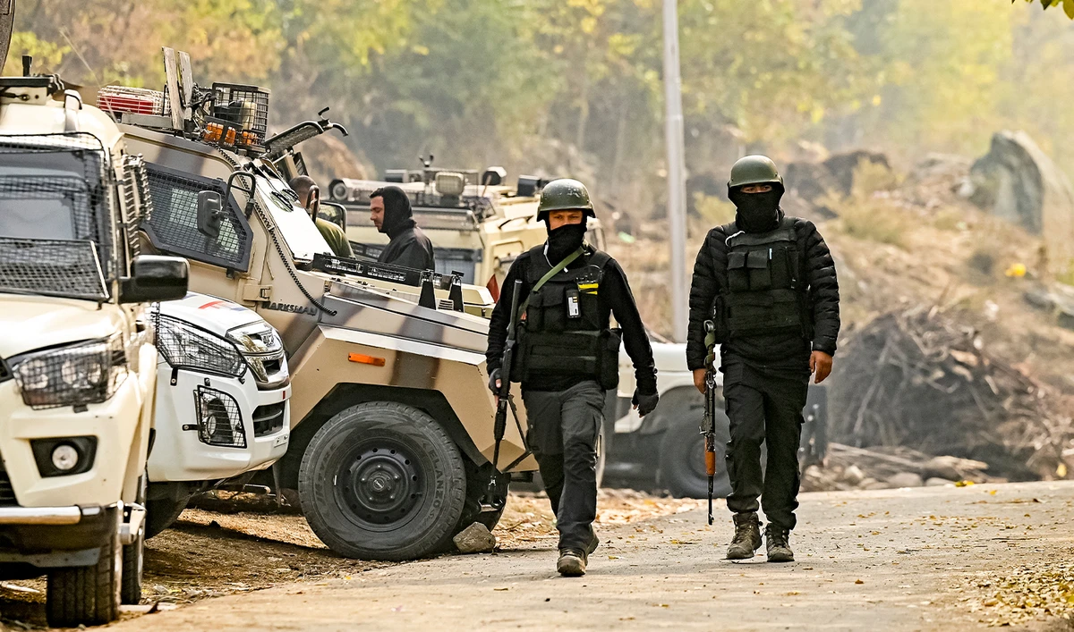 Special Operations Group (SOG) personnel patrol near the site of a gunfight between suspected militants and Indian security forces at Ishber Nishat in Srinagar on November 10, 2024. (AFP/File)