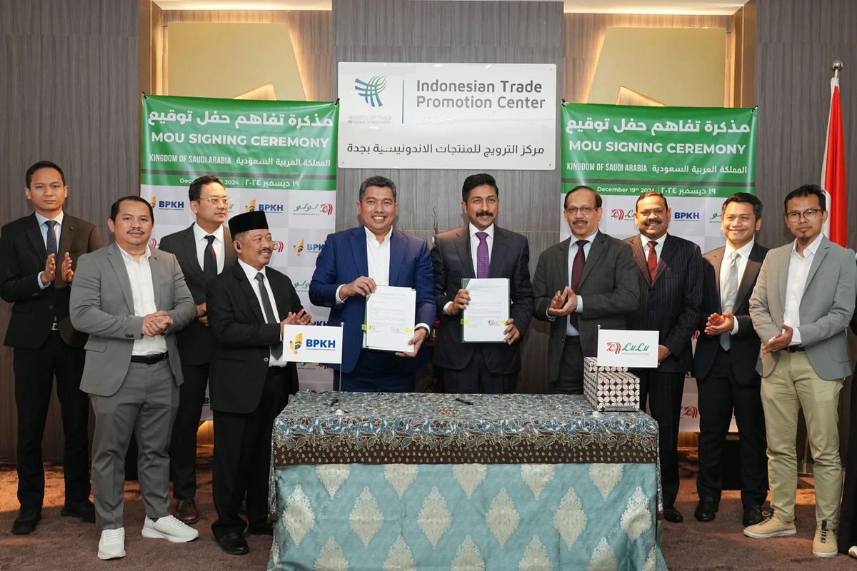 The MoU was signed by Shehim Mohammed, director of LuLu Hypermarkets, Saudi Arabia, and Harry Alexander, member of executive board, BPKH.
