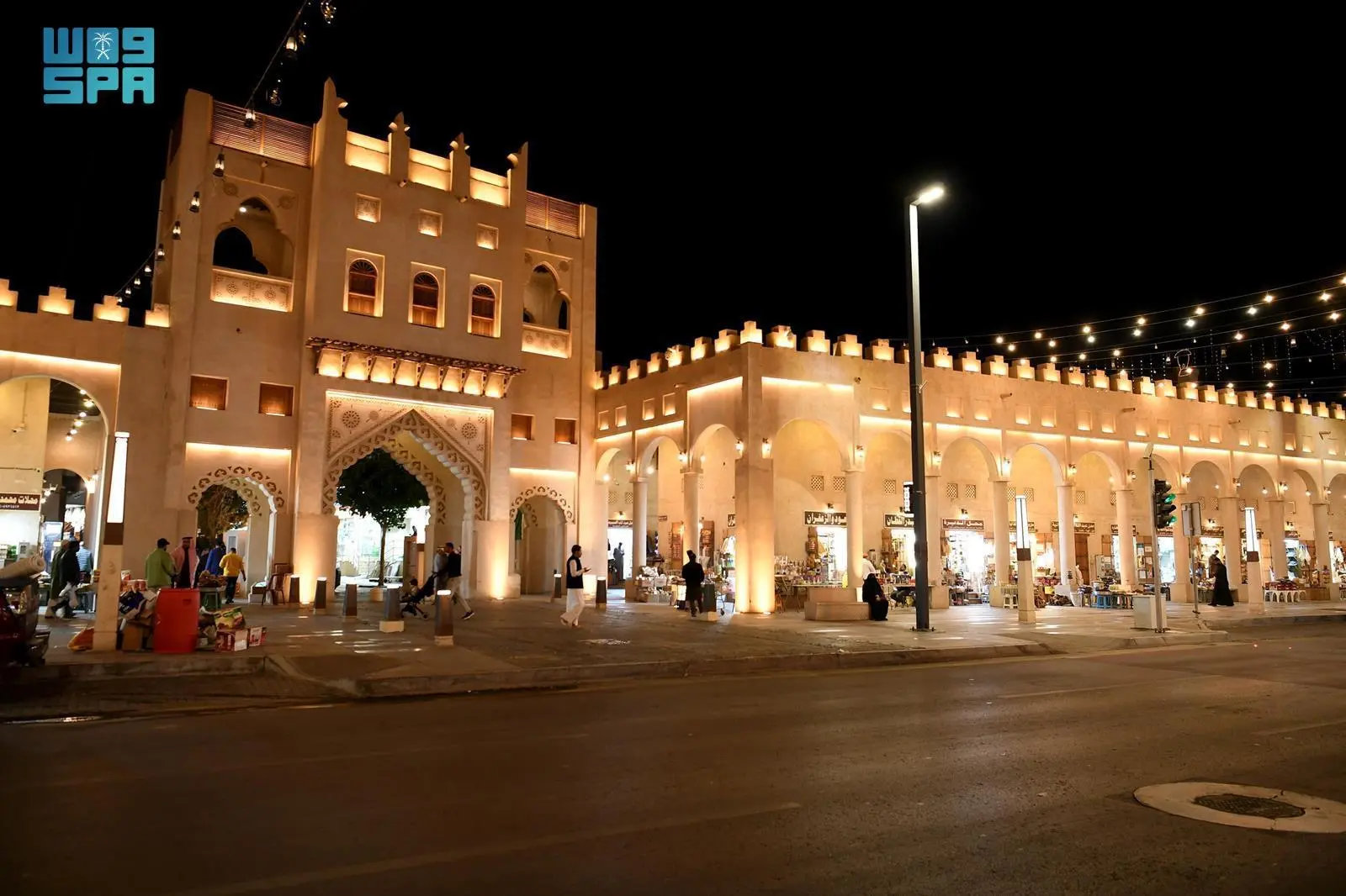 Located in central Hofuf in Al-Ahsa Governorate, the market draws residents from across the region and Gulf countries. (SPA)