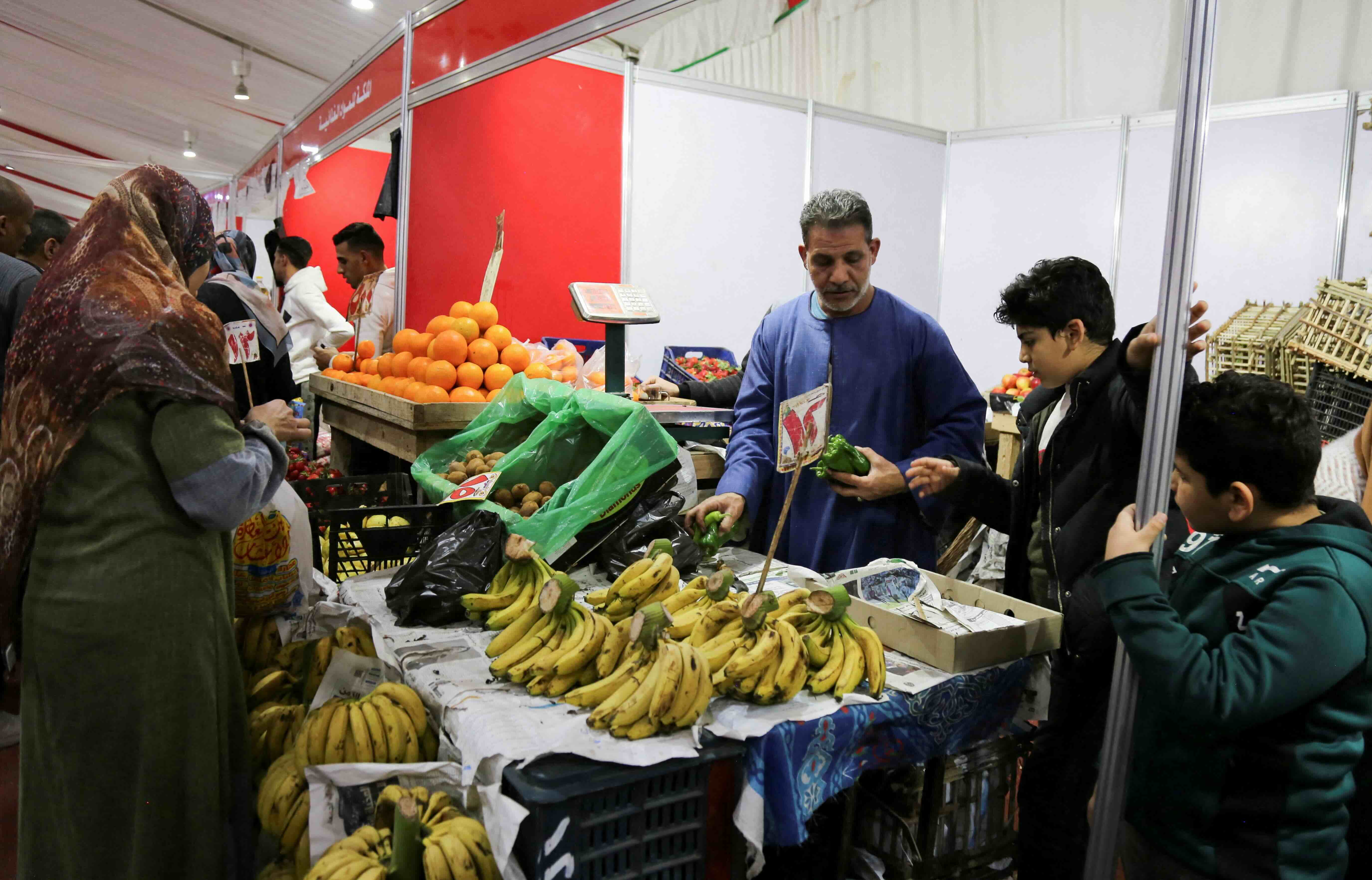 The consumer price index for the country stood at 239.7 points in December, reflecting a deceleration largely driven by a drop in food prices. Reuters