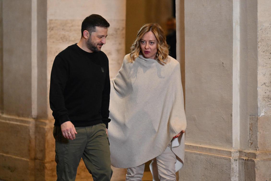 Italy’s Prime Minister Giorgia Meloni welcomes Ukraine’s President Volodymyr Zelensky before a meeting at Chigi palace in Rome on Jan. 9, 2025. (AFP)