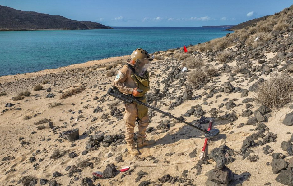The initiative trains local demining engineers and provides them with modern equipment. (Supplied/Project Masam)