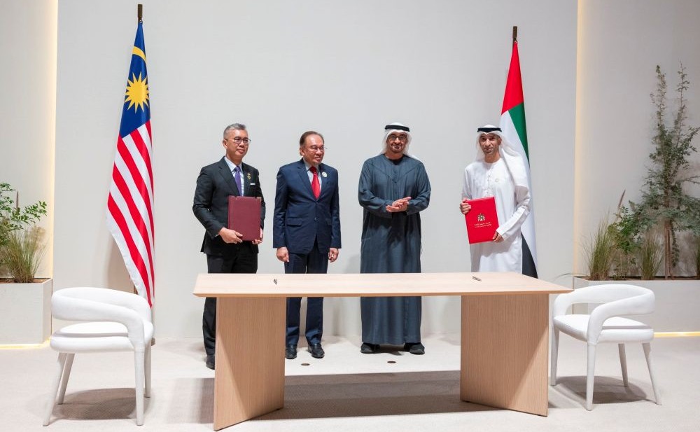 Malaysia signs economic pact with UAE, eyes new opportunities in Middle East