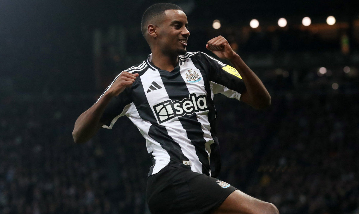 Newcastle United's Alexander Isak celebrates scoring their first goal during Premier League match between Newcastle United and Wolverhampton Wanderers at St James' Park, Newcastle, Britain on January 15, 2025. (Reuters)