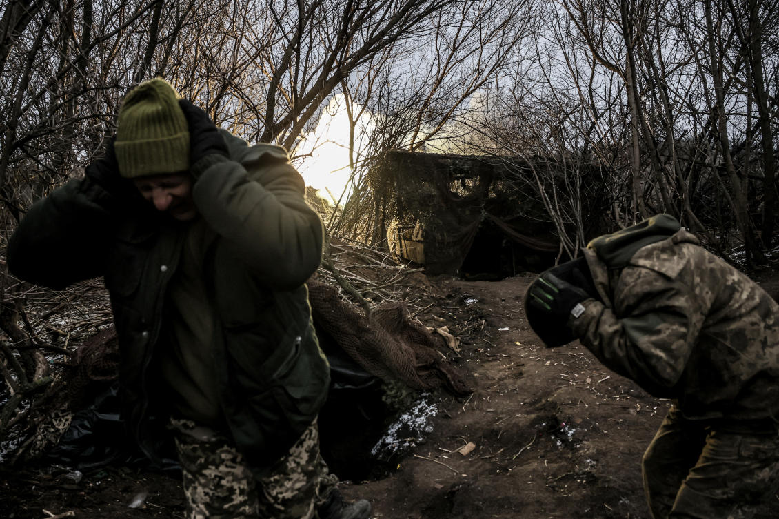 Servicemen of the 24th Mechanized Brigade, named after King Danylo, of the Ukrainian Armed Forces fire an M109 Paladin self-propelled howitzer towards Russian troops in a front line, amid Russia's attack on Ukraine, near the town of Chasiv Yar in Donetsk region, Ukraine January 16, 2025. (Reuters)