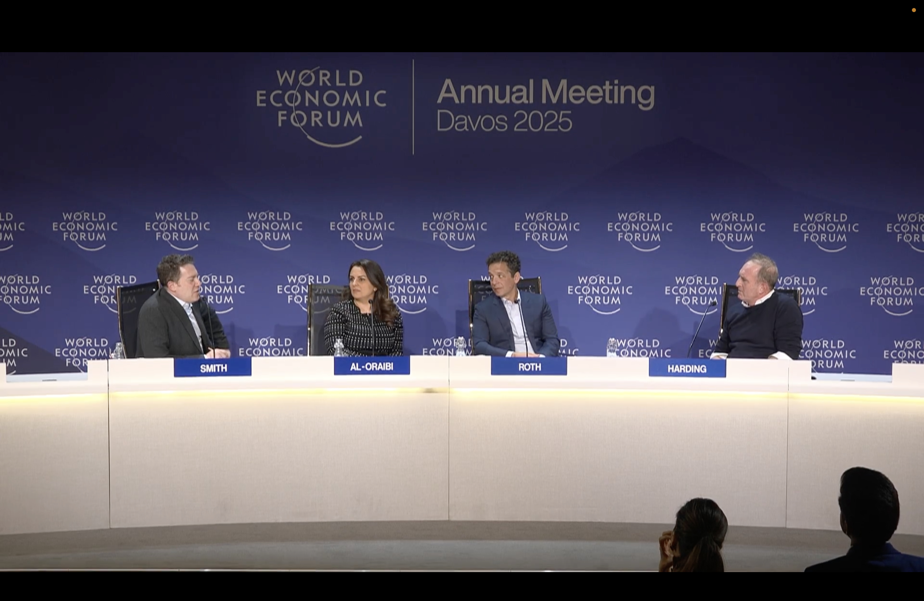 Trust identified as cornerstone of journalism in AI era, WEF panel hears