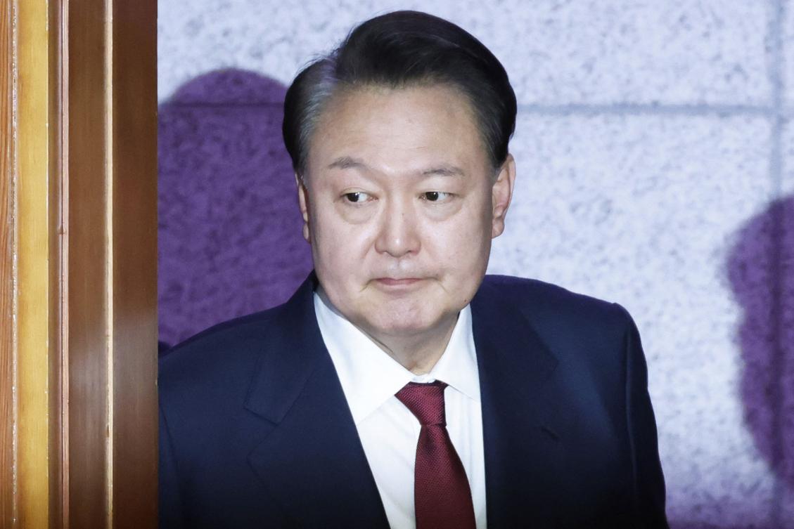 South Korea’s impeached President Yoon Suk Yeol arrives to attend the fourth hearing of his impeachment trial at the Constitutional Court in Seoul on Jan. 23, 2025. (AFP)