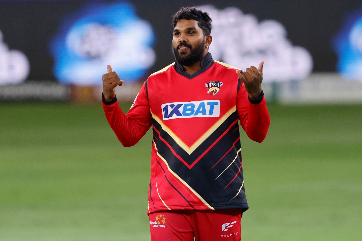 Max Holden hit an unbeaten 70 runs while Wanindu Hasaranga and Sam Curran shared 6 wickets in the 1st innings to halt the Giants at 129/8