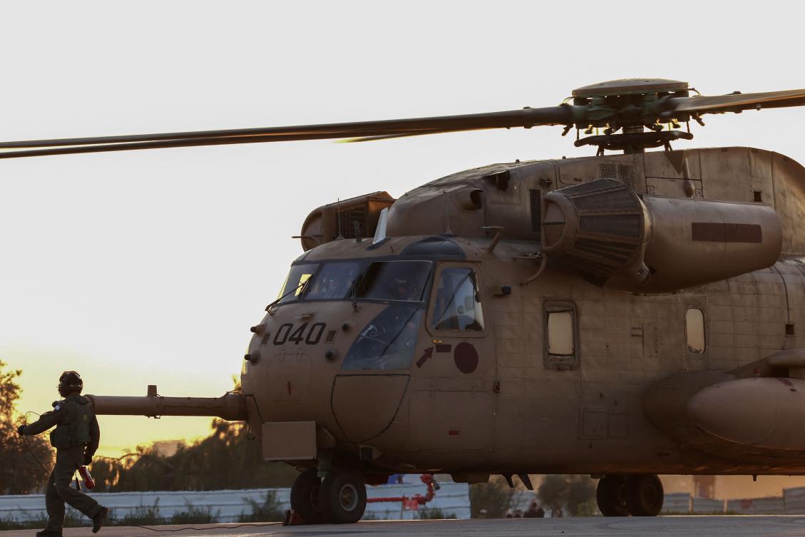A military helicopter transporting newly-released Israeli hostage Arbel Yehud lands at Sheba Tel HaShomer Medical Center in Ramat Gan on Jan. 30, 2025. (AFP)