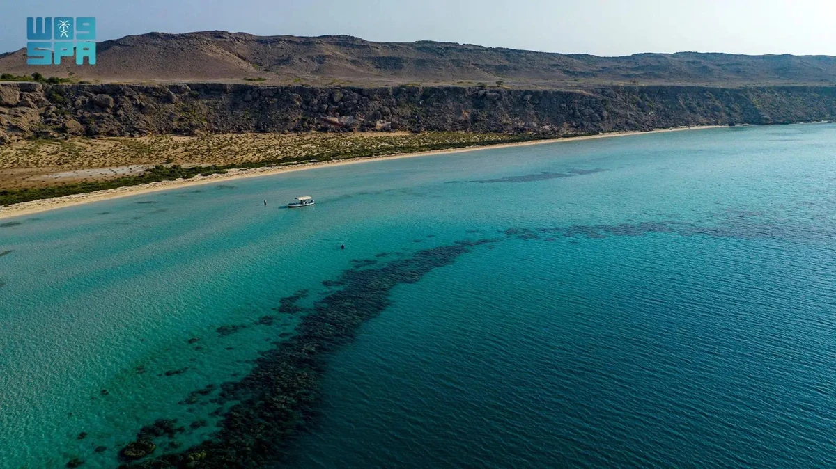 Mountain rising approximately 500 meters above sea level, Sirin offers a dazzling view of the corals and turqoise waters of the Red Sea along Makkah's coasts. (SPA)
