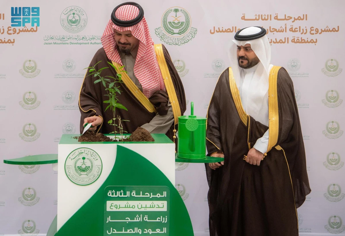 Madinah Gov. Prince Salman bin Sultan has launched a project to cultivate agarwood and sandalwood trees across the region. (SPA)