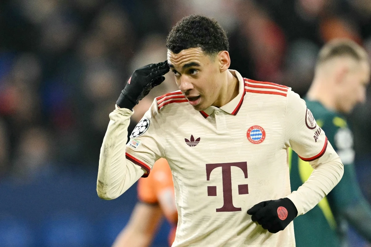 Neuer’s return for Bayern’s first league game of 2025 is all the more important after backup Daniel Peretz injured a kidney in a training incident on Wednesday. (AFP)