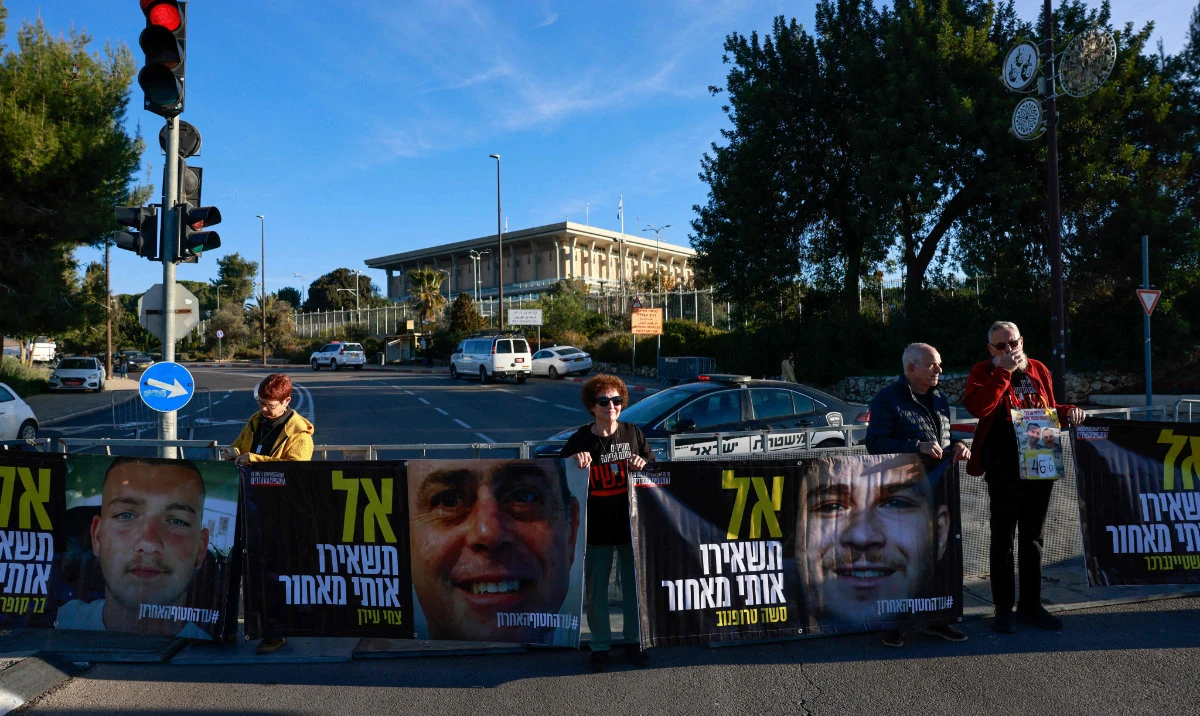Israelis, Gazans anxiously awaiting truce deal