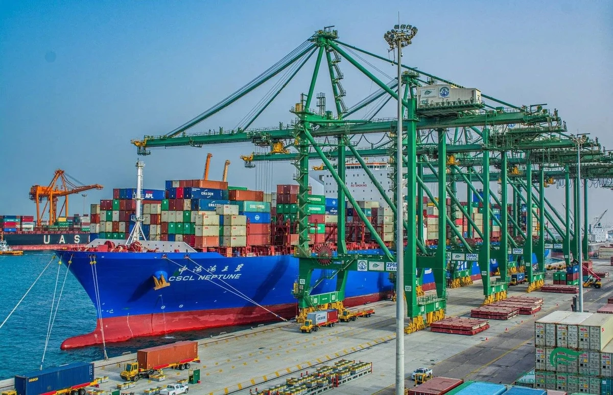 According to the Saudi Ports Authority, container exports rose by 8.86 percent, reaching more than 2.8 million twenty-foot equivalent units, up from 2.59 million TEUs in 2023. File