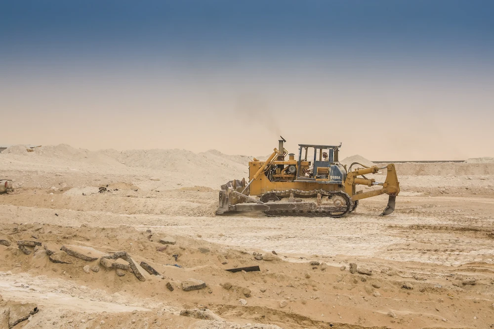 Ma’aden announced significant discoveries of gold and copper in the Arabian Shield region during the Future Minerals Forum 2025 in Riyadh, further advancing its mining ambitions. Shutterstock