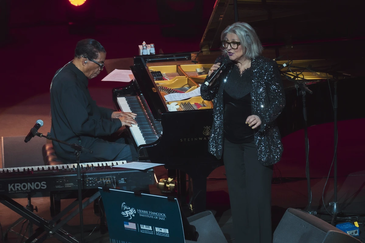 Herbie Hancock and Janis Siegel perform in Riyadh at the King Fahad Cultural Center on Jan. 14, 2025. (AN photo)