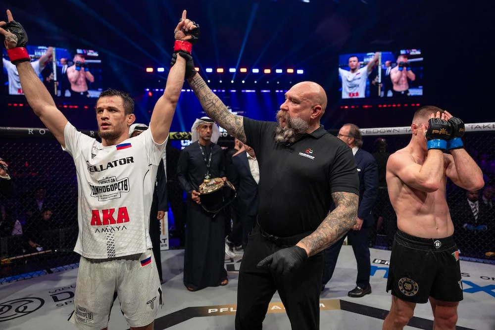 Usman Nurmagomedov defeated Paul Hughes to retain the Bellator Lightweight world title in Dubai. (Jose Peñuela/PFL)