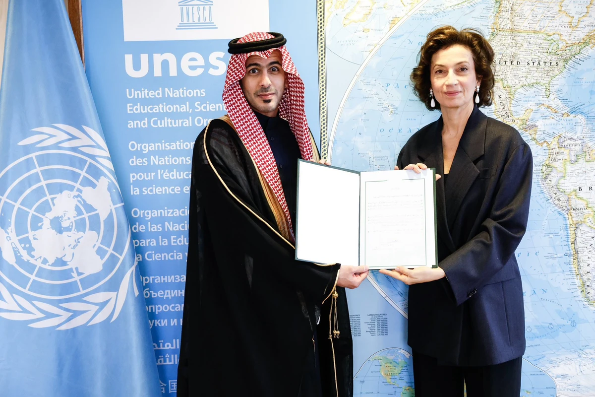 Saudi permanent representative to UNESCO, Abdulelah Altokhais, presented his credentials to Audrey Azoulay, the organization’s director-general (@ksaforunesco)