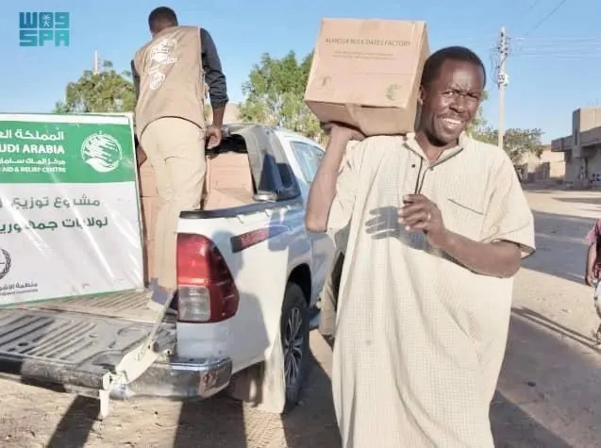 The aid agency also gifted 50 tonnes of dates to Burkina Faso as a part of their relief programs. (SPA)
