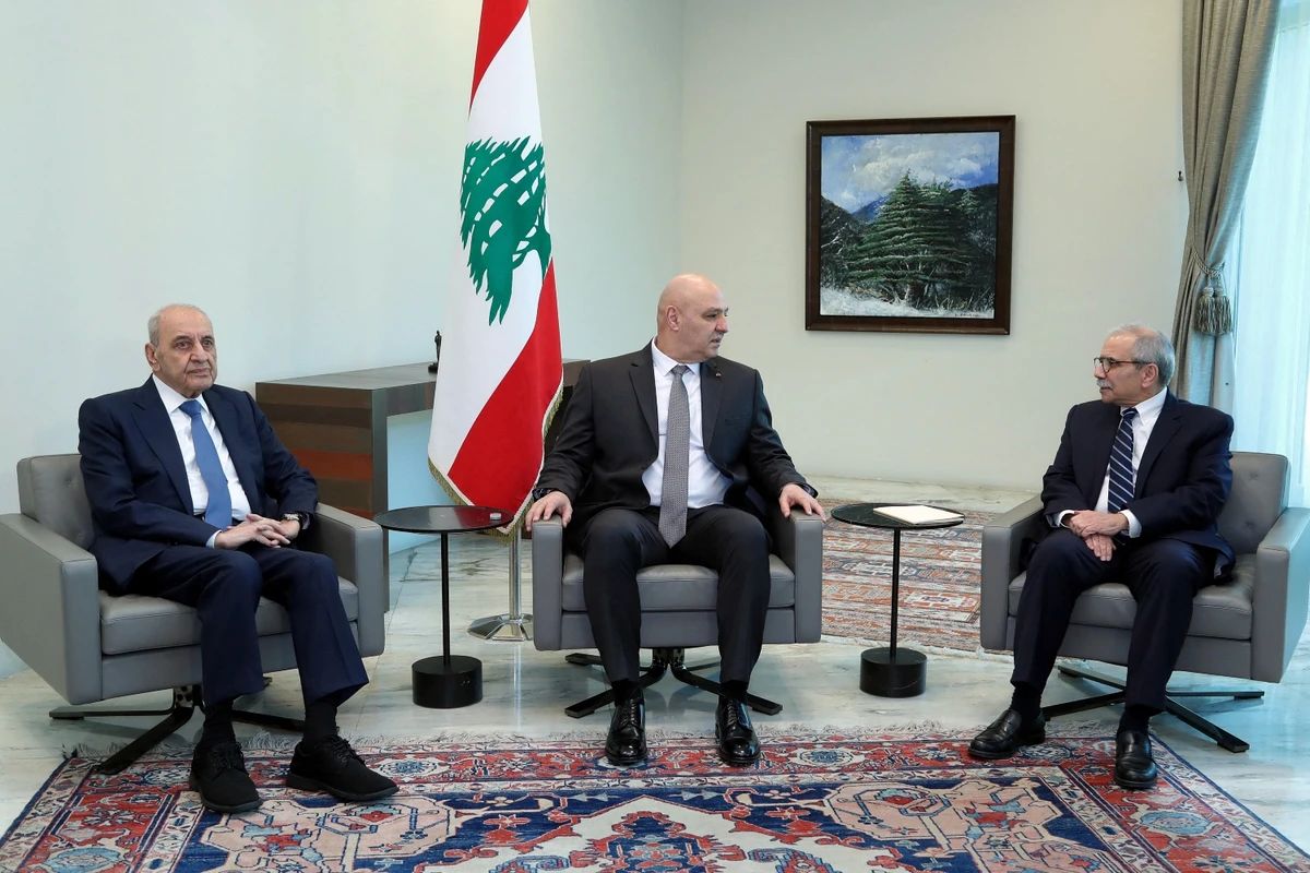 Lebanon’s new President Joseph Aoun (C) and Parliament Speaker Nabih Berri (L) meet with PM-designate Nawaf Salam (R) (File/AFP)