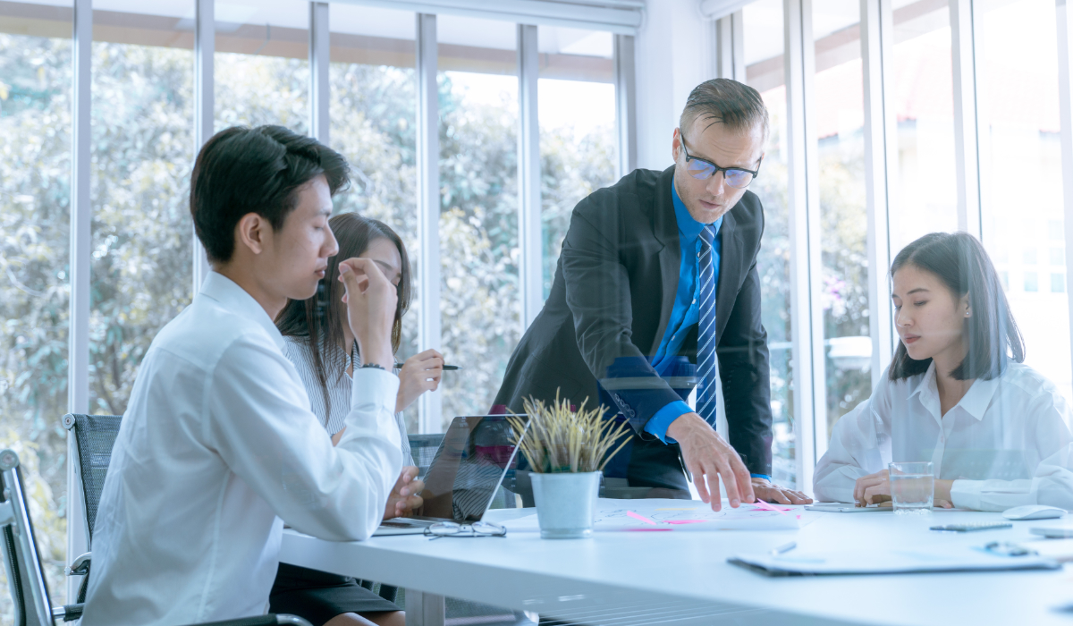 The ideal scenario is finding work you love within a company you like. (Shutterstock)