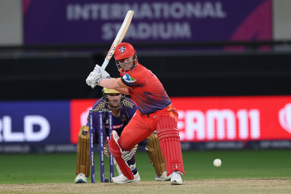 Warner’s heroics lead Dubai Capitals to ILT20 playoffs with 26-run victory over Knight Riders