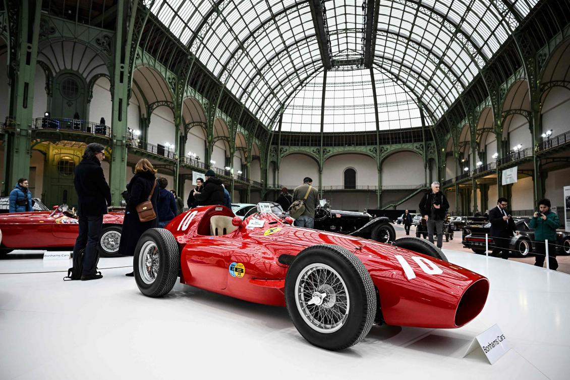 Ferrari’s 1965 Le Mans-winning car sold for 35 million euros