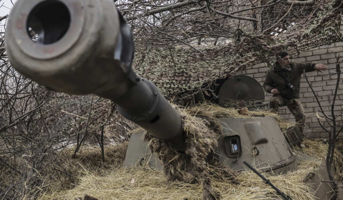 In this photo provided by Ukraine's 24th Mechanised Brigade press service, a serviceman prepares to fire 2s1 self-propelled 122mm howitzer towards Russian positions on the front line near Chasiv Yar, Donetsk region, Ukraine, Thursday, Feb. 7, 2025. (AP)