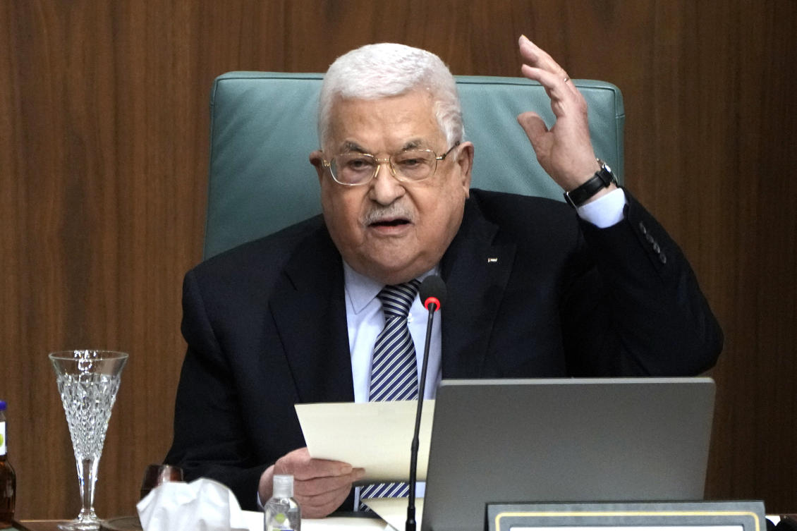 Palestinian President Mahmoud Abbas speaks during a conference at the Arab League headquarters in Cairo, Egypt. (File/AP)