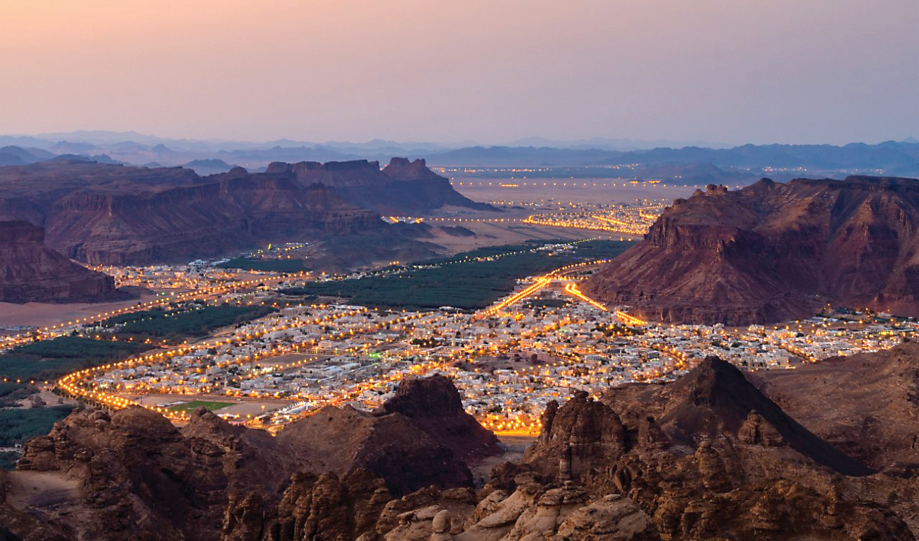 Couples can explore the breathtaking Harrat Viewpoint in AlUla, which offers stunning vistas of the surrounding landscape. (Experiencealula.com)