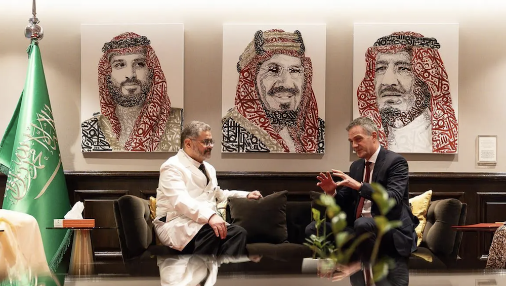 The United Kingdom’s Secretary of State for Science, Innovation, and Technology visited the King Faisal Specialist Hospital and Research Center in Riyadh on Monday. (SPA)