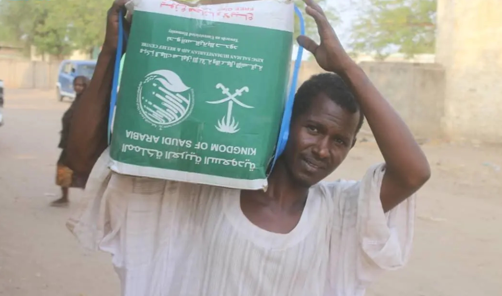 Saudi aid agency sends food to Sudan, clears mines in Yemen