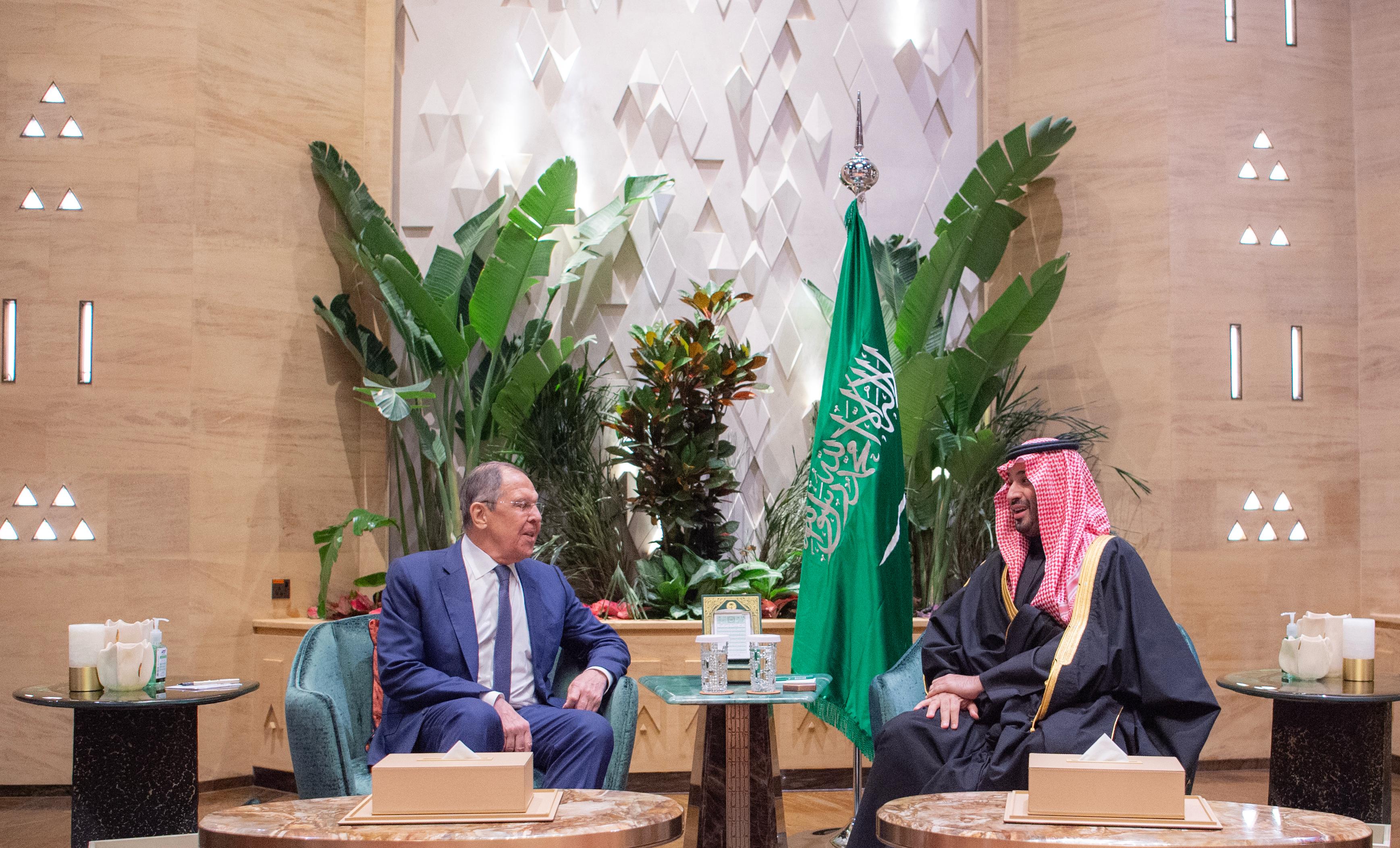 Saudi Arabia’s Crown Prince Mohammed bin Salman receives Russian Foreign Minister Sergey Lavrov at Al-Yamamah Palace in Riyadh on Tuesday. (SPA)