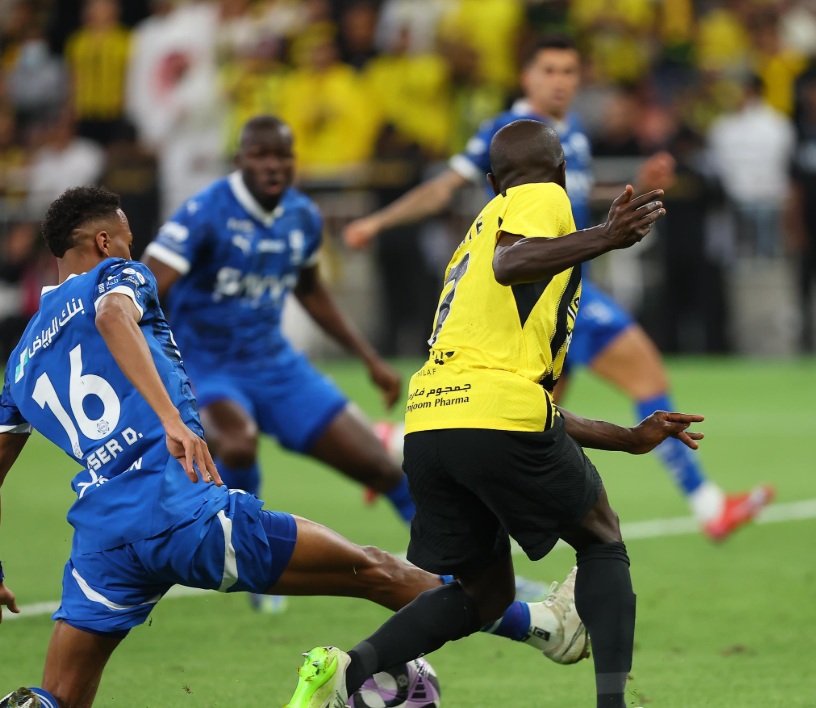 Al-Ittihad took a big step toward the Saudi Pro League (SPL) title on Saturday with a 4-1 win over Al-Hilal in the long-awaited top of the table clash. (X/@ittihad_en)