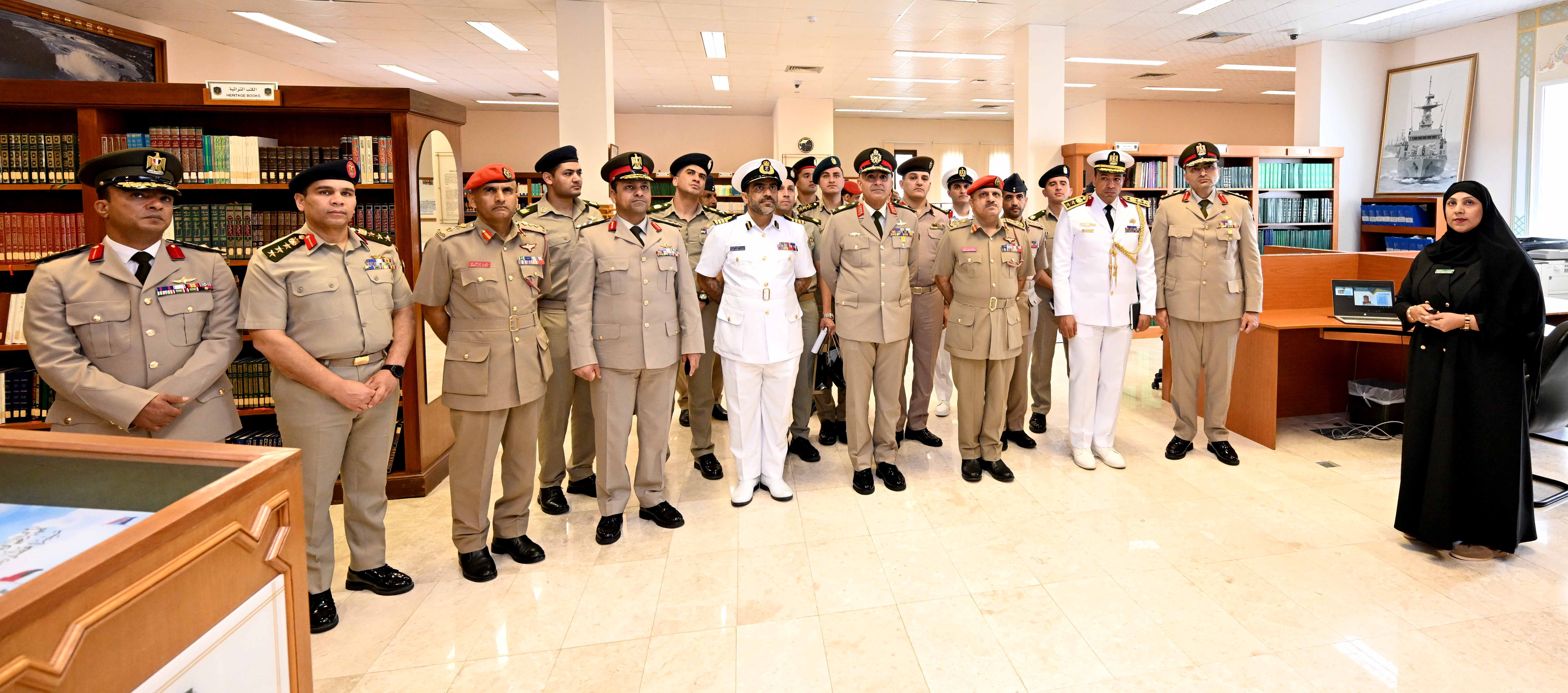 Egyptian military delegation visits Oman’s top military training college