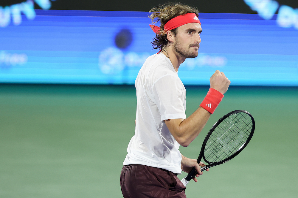 Tsitsipas targeting third Dubai final after beating Sonego