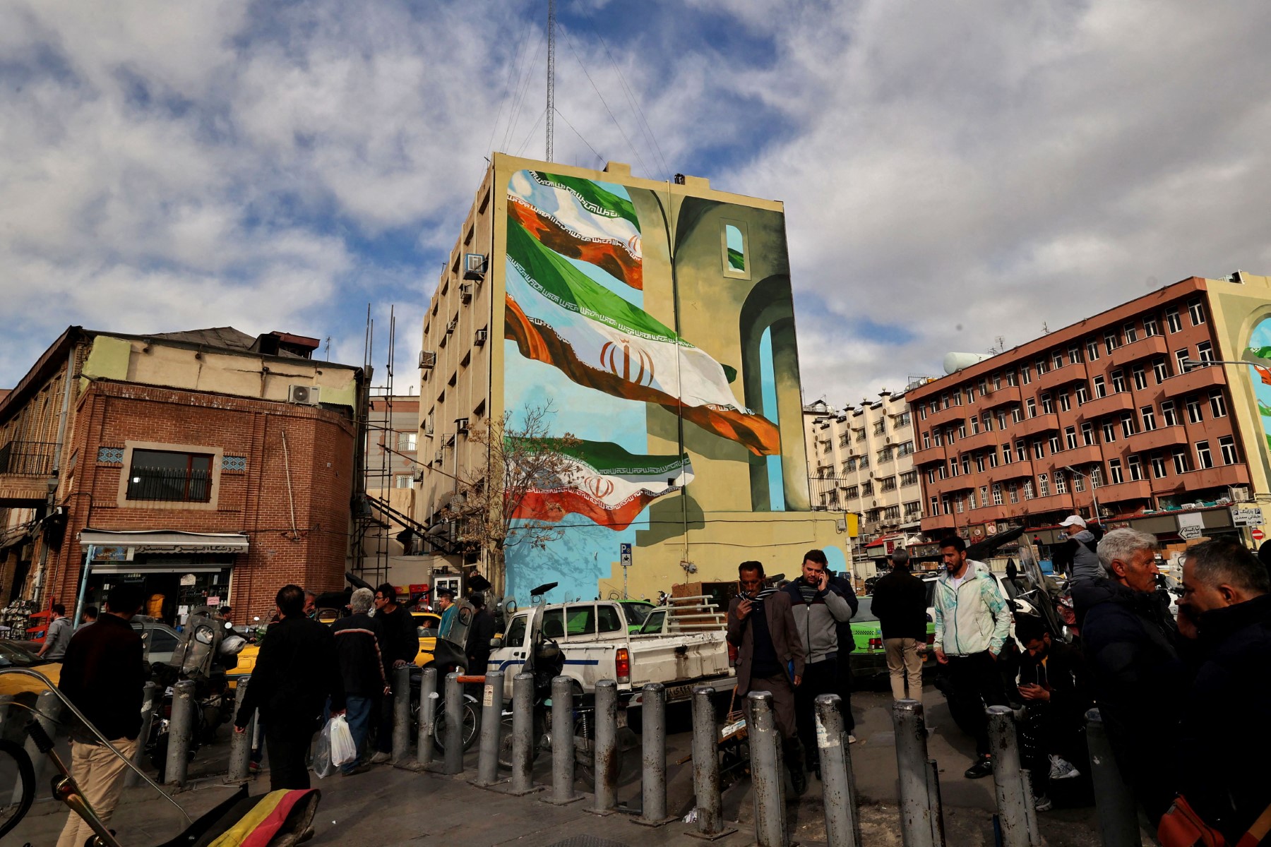 New US sanctions draw sharp reaction from Iran