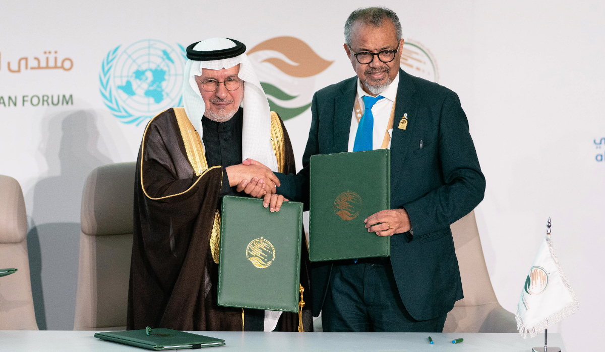 The deal was signed by Abdullah Al-Rabeeah and WHO Director-General Tedros Adhanom Ghebreyesus. (SPA)